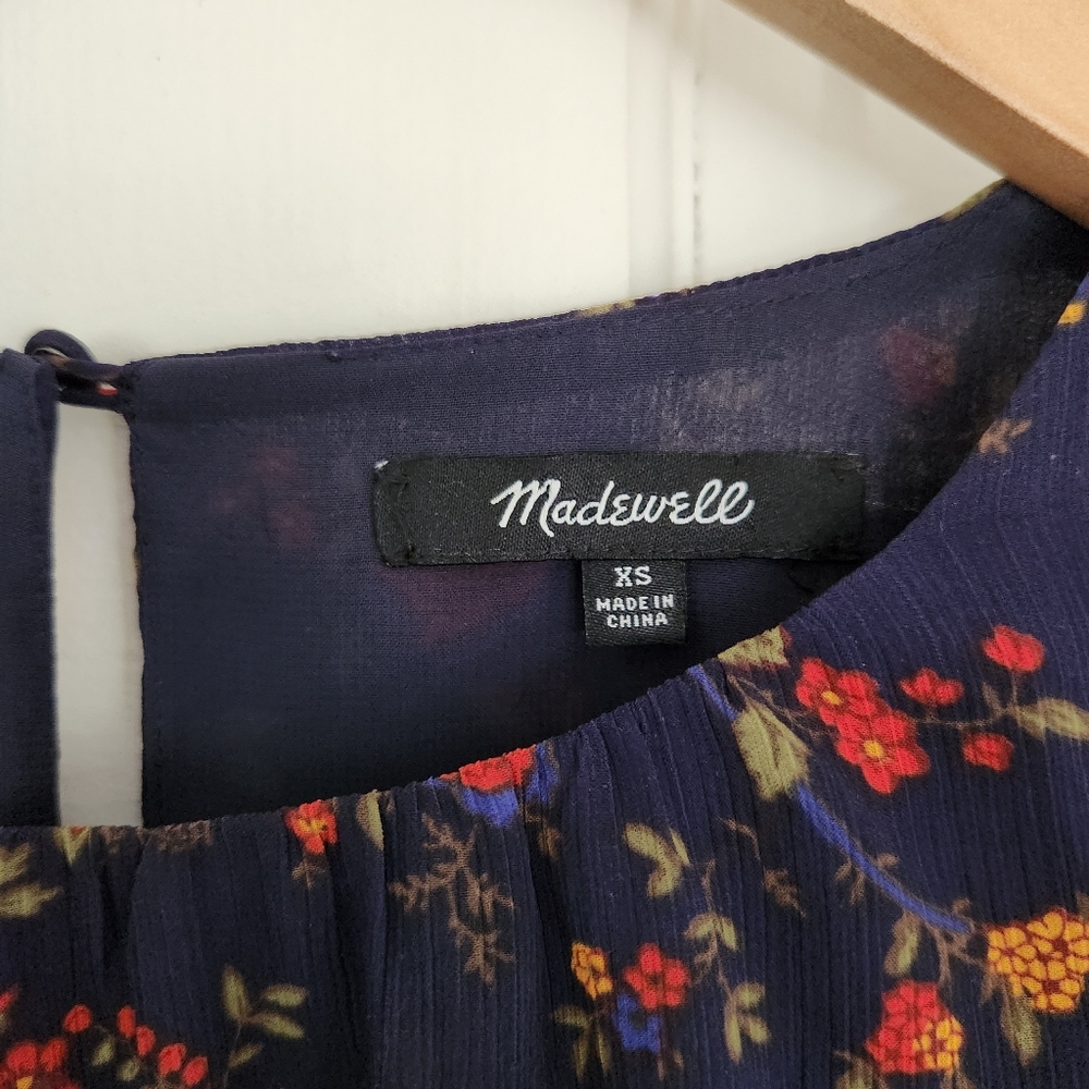 Madewell Ruffle-Sleeve Top in Climbing Vine - Picture 5 of 6